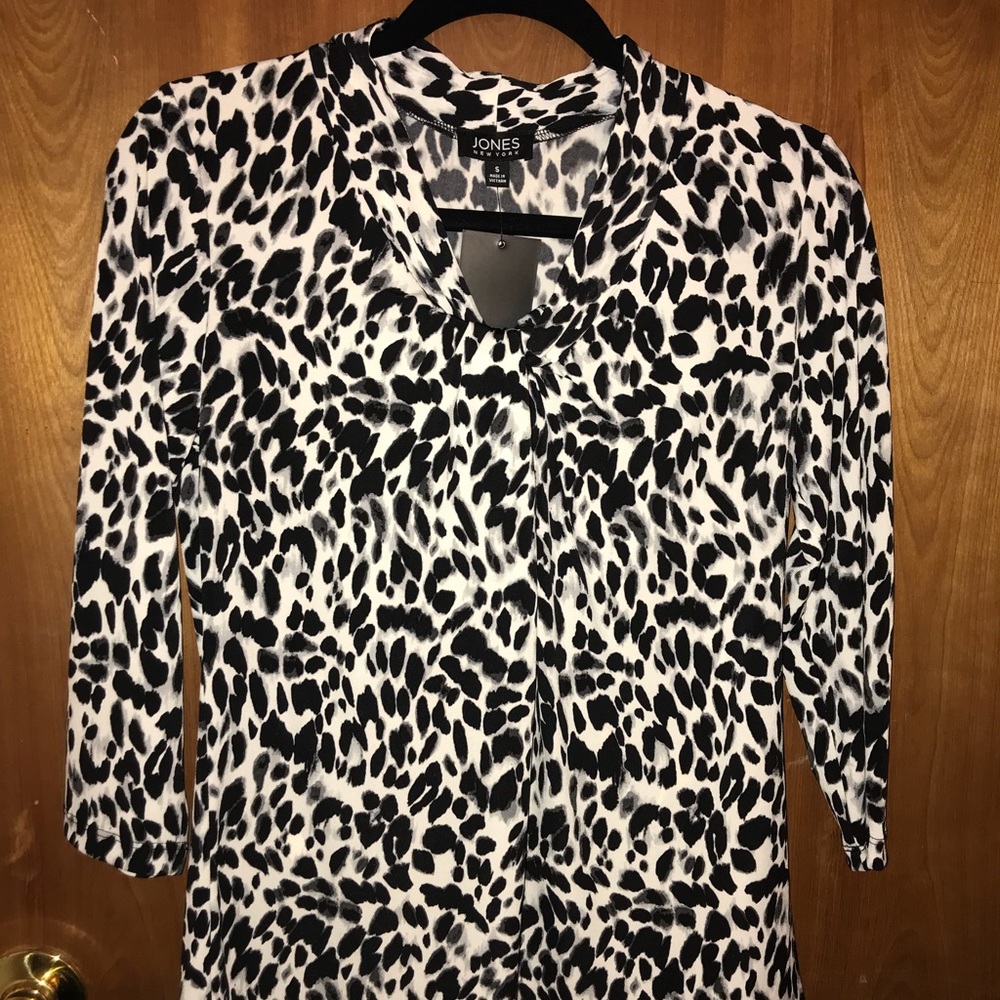 Jones New York dress top